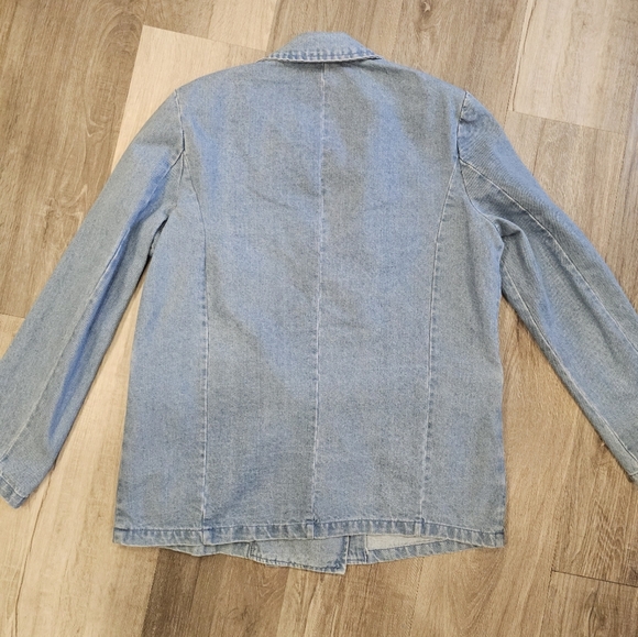 Forever 21 Double-Breasted Light Blue Jean Jacket - Picture 4 of 8